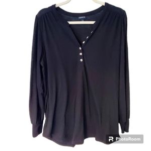 184. Torrid 2X Black With White Buttons Long Sleeve Shirt